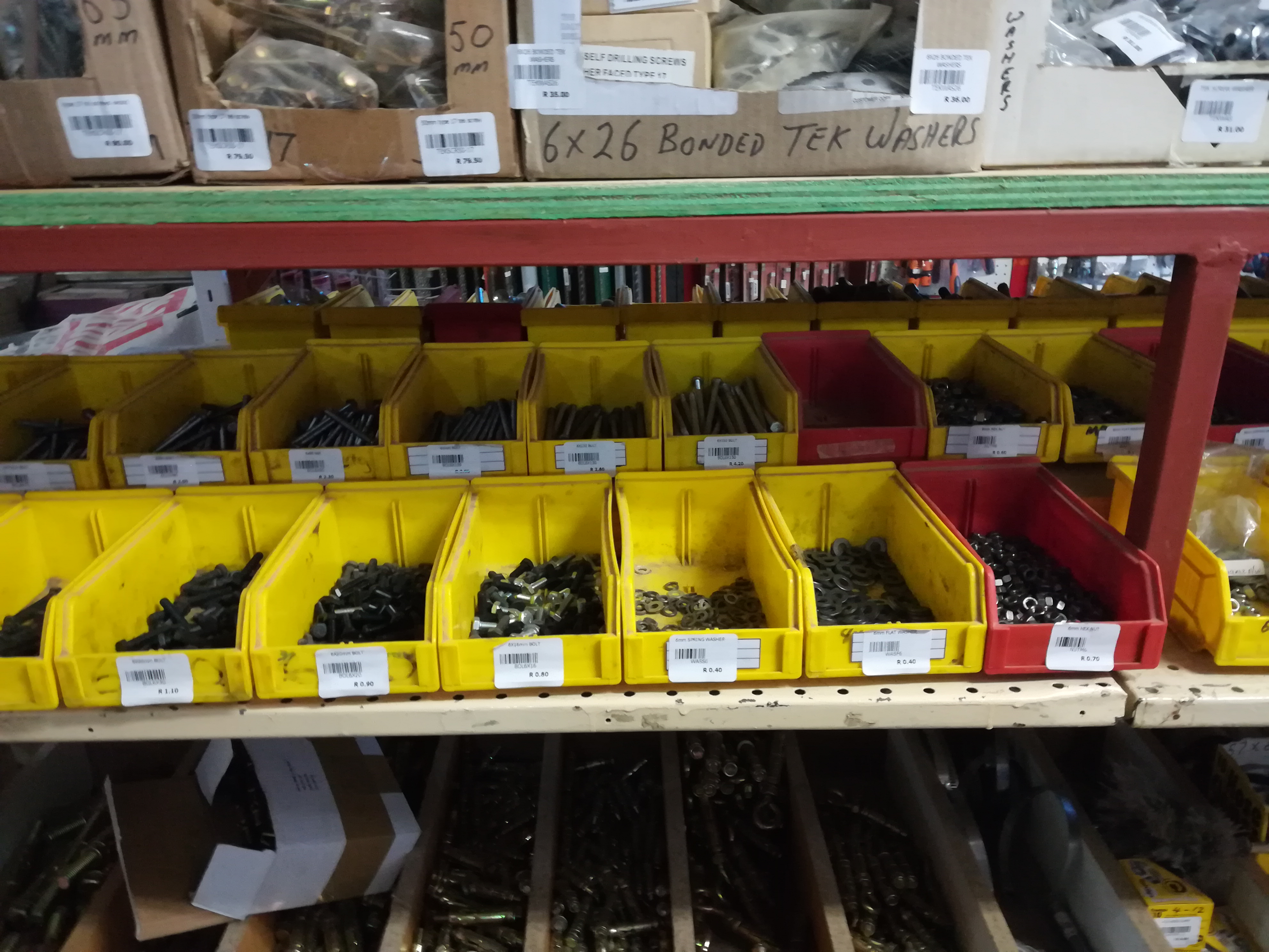 /Screws Bolts Nuts.jpg